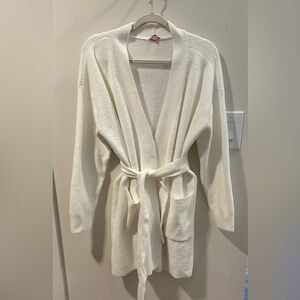 Eberjey Gisele Ivory Robe Shawl Collar Tie Waist Womens Sz Medium